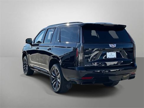 Certified 2023 Cadillac Escalade Sport w/ Touring Package image 28