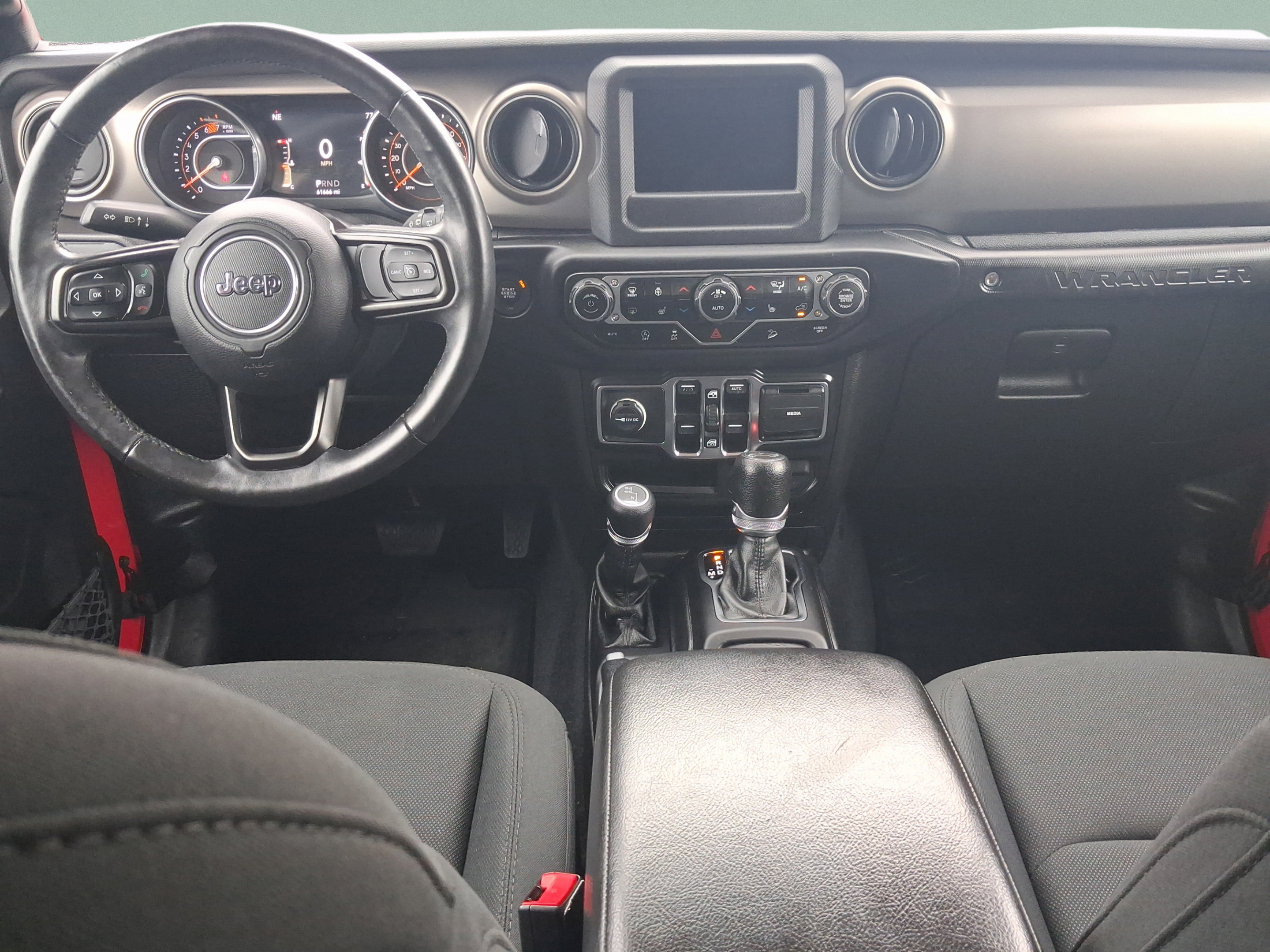 Used 2018 Jeep Wrangler Unlimited Sport S AWD/4WD image 16