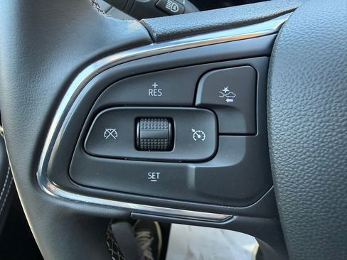 Used 2025 Buick Encore GX Preferred FWD image 19