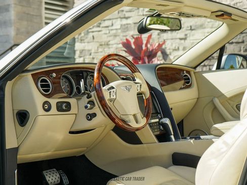 Used 2015 Bentley Continental GT Speed image 29