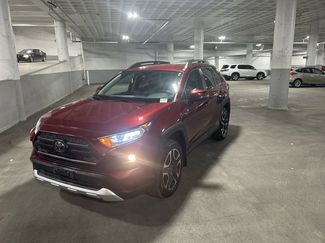 Used 2019 Toyota RAV4 Adventure video 1