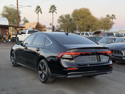 Used 2024 Honda Accord Sport image 5