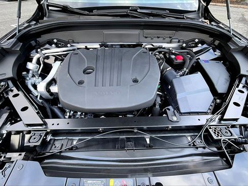 New 2026 Volvo XC60 B5 Plus w/ Protection Package Premier image 11