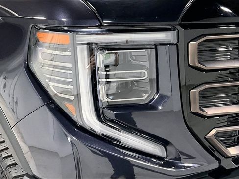 Used 2024 GMC Sierra 1500 AT4X image 38