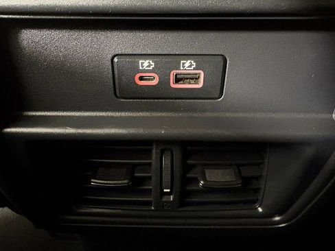 Used 2023 Nissan Murano SV image 36