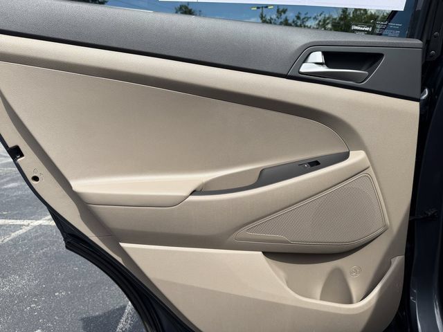 Used 2020 Hyundai Tucson Value FWD image 21