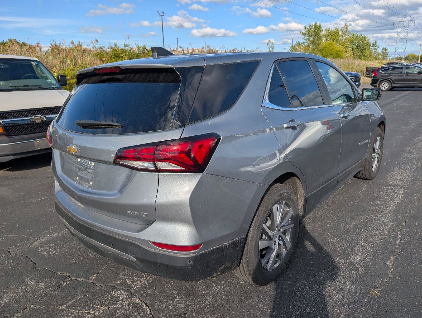 Used 2024 Chevrolet Equinox LT AWD/4WD image 6