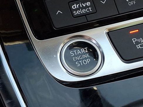 Used 2024 Audi Q7 2.0T Premium Plus image 27