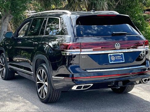 Certified 2024 Volkswagen Atlas SEL Premium R-Line AWD/4WD image 7