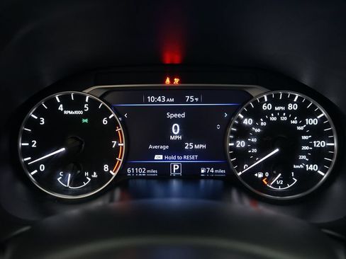 Used 2024 Nissan Altima 2.5 SV FWD image 32