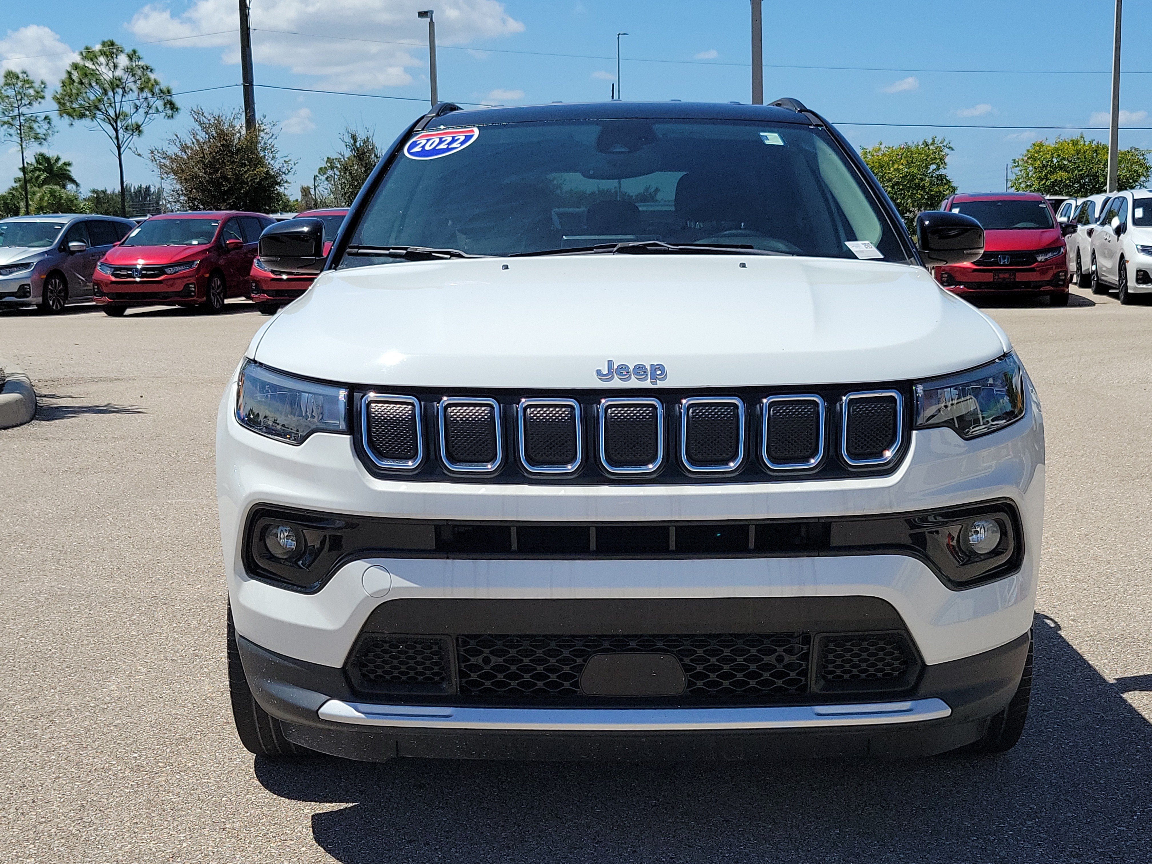 Used 2022 Jeep Compass Limited AWD/4WD image 2