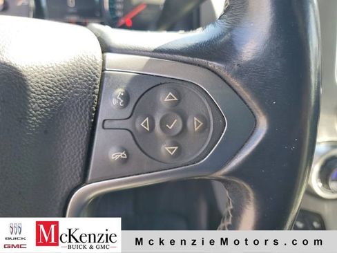 Used 2016 Chevrolet Suburban LT RWD image 14