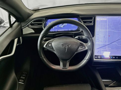 Used 2018 Tesla Model S 75D AWD/4WD image 17