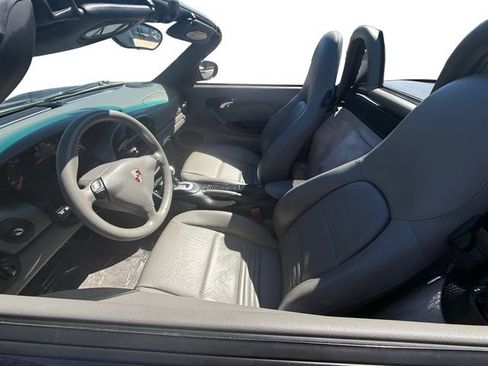 Used 2003 Porsche Boxster RWD image 9
