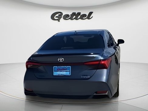 Used 2020 Toyota Avalon XSE image 7