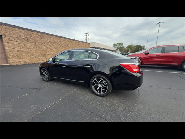 Used 2016 Buick LaCrosse Sport Touring w/ Experience Buick Package FWD image 6