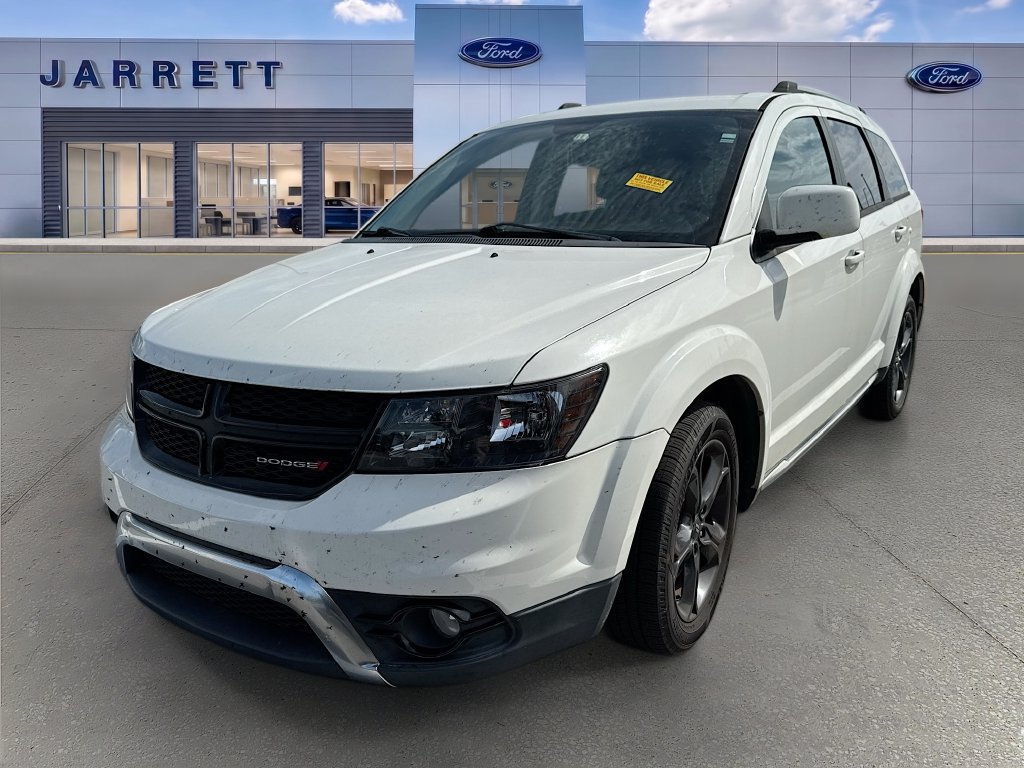 Used 2018 Dodge Journey Crossroad FWD image 2