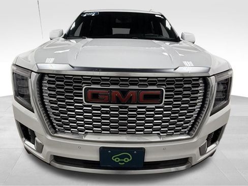 Certified 2023 GMC Yukon Denali image 8