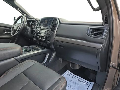 Used 2021 Nissan Titan PRO-4X w/ Pro-4x Convenience Package AWD/4WD image 23