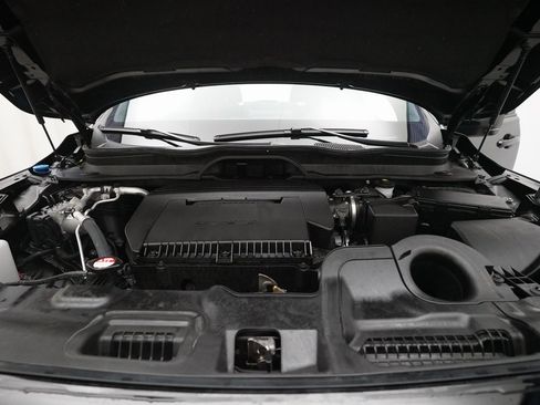 Certified 2026 Honda Passport TrailSport image 3