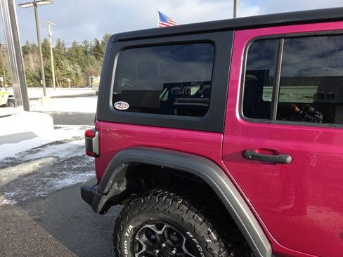 Used 2022 Jeep Wrangler Unlimited Rubicon 4xe w/ Dual Top Group image 95