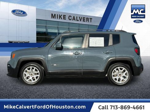 Used 2018 Jeep Renegade Latitude w/ Safety & Security Group FWD image 2