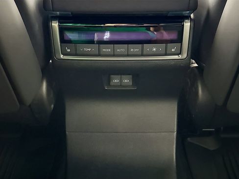Certified 2026 Lexus GX 550 w/ Accessory Package (2T) AWD/4WD image 27