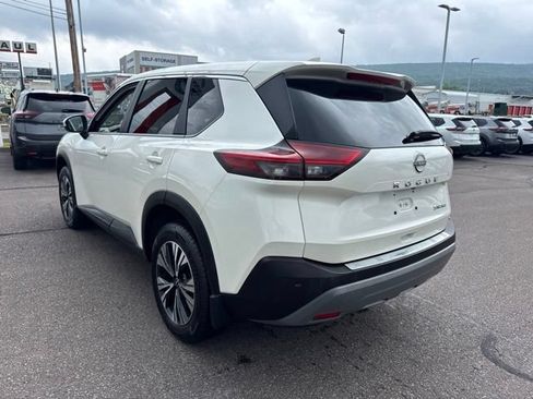 Certified 2023 Nissan Rogue SV AWD/4WD image 8