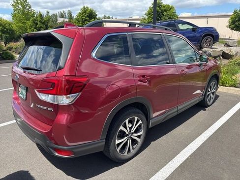 Used 2020 Subaru Forester Limited AWD/4WD image 14