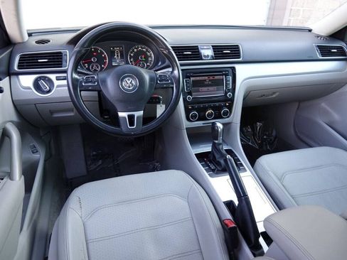 Used 2012 Volkswagen Passat 2.5 SE FWD image 74
