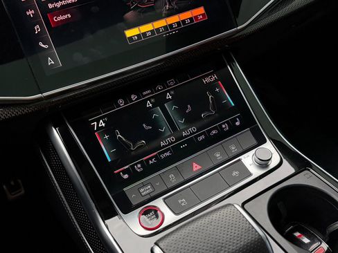 Used 2022 Audi SQ8 Premium Plus image 50