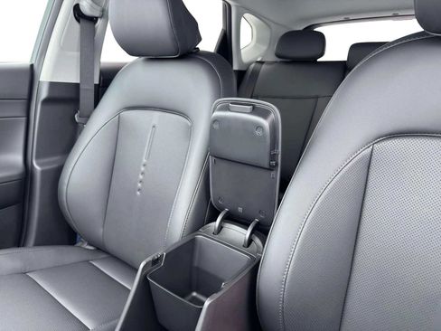 New 2026 Hyundai Kona SEL Premium AWD/4WD image 19
