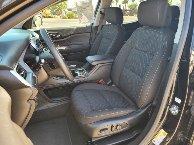 Certified 2023 GMC Acadia SLE w/ Driver Convenience Package FWD image 16