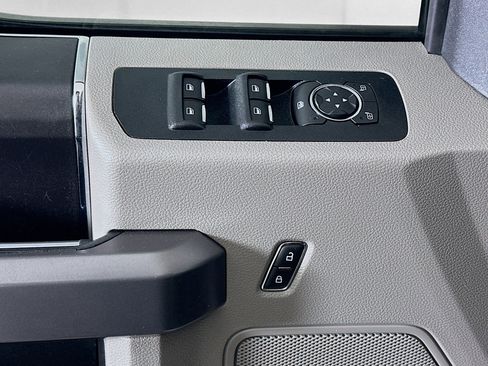 Used 2020 Ford F150 XLT image 15