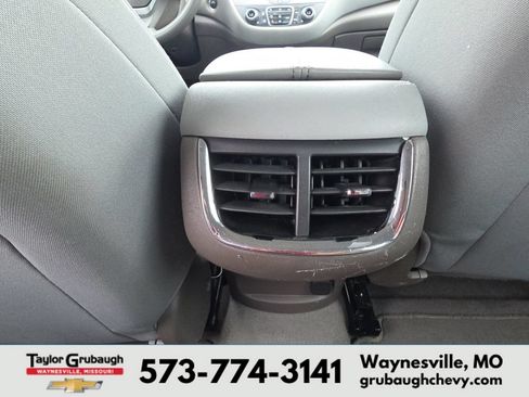 Used 2024 Chevrolet Malibu LT FWD image 30