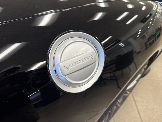 Used 2014 SRT Viper GTS w/ Exterior Carbon Fiber Package RWD image 19