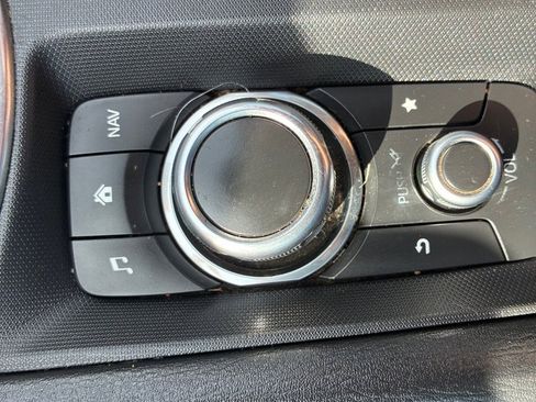 Used 2017 FIAT 124 Spider Lusso RWD image 27