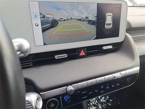 Used 2023 Hyundai Ioniq 5 SE image 25