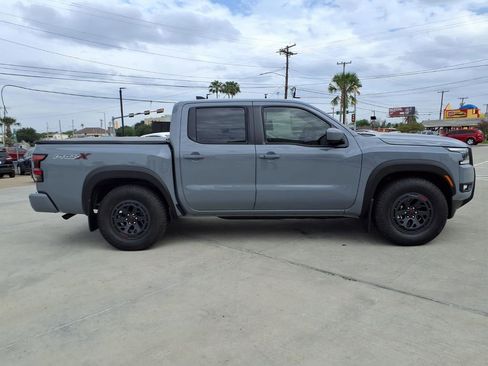 Used 2025 Nissan Frontier Pro-X w/ Pro Convenience Package RWD image 9