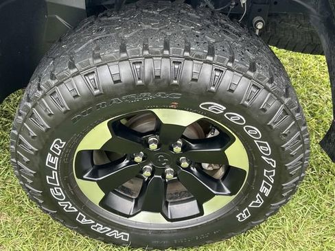 Used 2022 RAM 1500 Rebel image 17