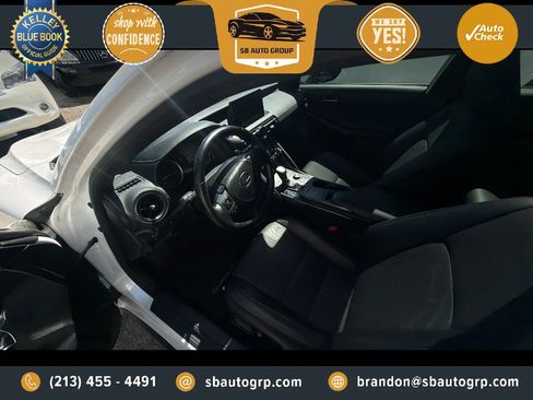 Used 2023 Lexus IS 300 w/ Comfort Package RWD image 8
