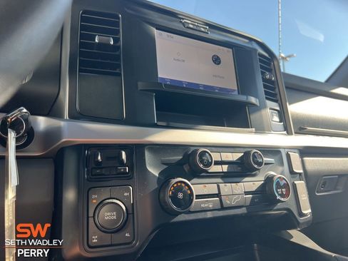 New 2026 Ford F250 XLT w/ FX4 Off-Road Package image 23