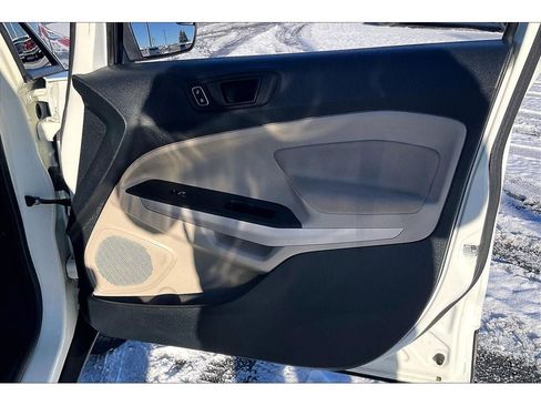 Used 2021 Ford EcoSport S image 24
