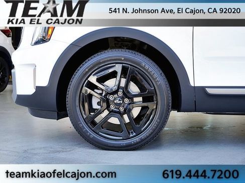 Used 2023 Kia Telluride EX X-Line AWD/4WD image 7