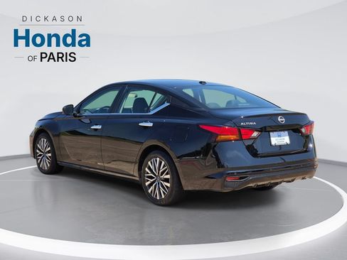 Used 2025 Nissan Altima 2.5 SV FWD image 6