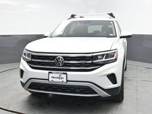 Used 2023 Volkswagen Atlas SE AWD/4WD image 2