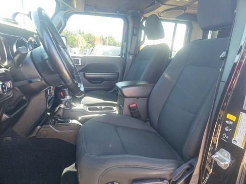 Used 2020 Jeep Gladiator Sport AWD/4WD image 11