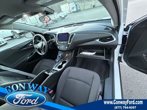 Used 2022 Chevrolet Malibu LS w/ LPO, Convenience Package 1 image 24