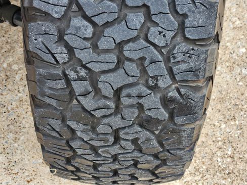 Used 2023 Jeep Wrangler Unlimited Rubicon 4xe AWD/4WD image 22