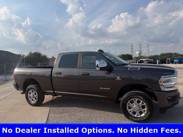 Used 2024 RAM 2500 Laramie AWD/4WD image 2